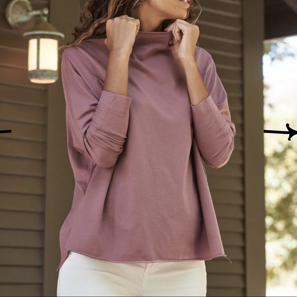 LONG SLEEVE FUNNEL NECK CAPELET TEE in Luxe Jersey